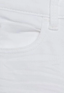 Vingino Britte - Relaxed Fit Jeans - White Denim 5 Vingino Britte - Relaxed Fit Jeans - White Denim -Vingino 1c55f6eb7f3b4b3ea911cd1194512607