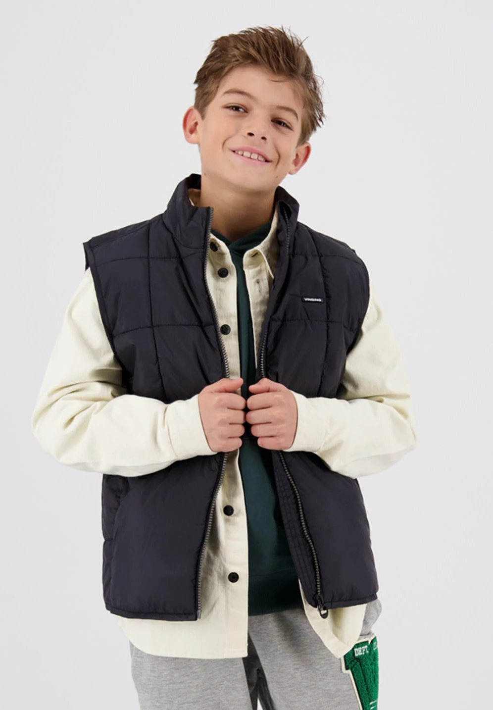 Vingino Bodywarmer Tadon Deep- Bodywarmer - Black 1 Vingino Bodywarmer Tadon Deep- Bodywarmer - Black