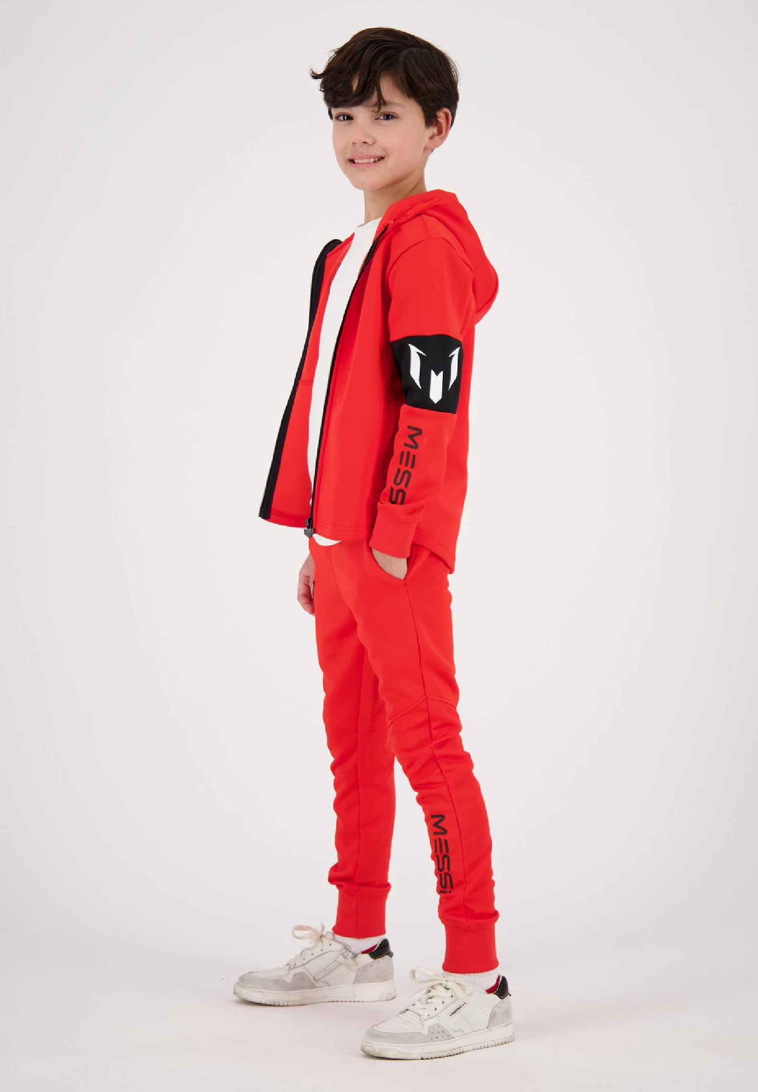 Vingino Messi Rosario - Sweater Met Rits - Sporty Red 1 Vingino Messi Rosario - Sweater Met Rits - Sporty Red