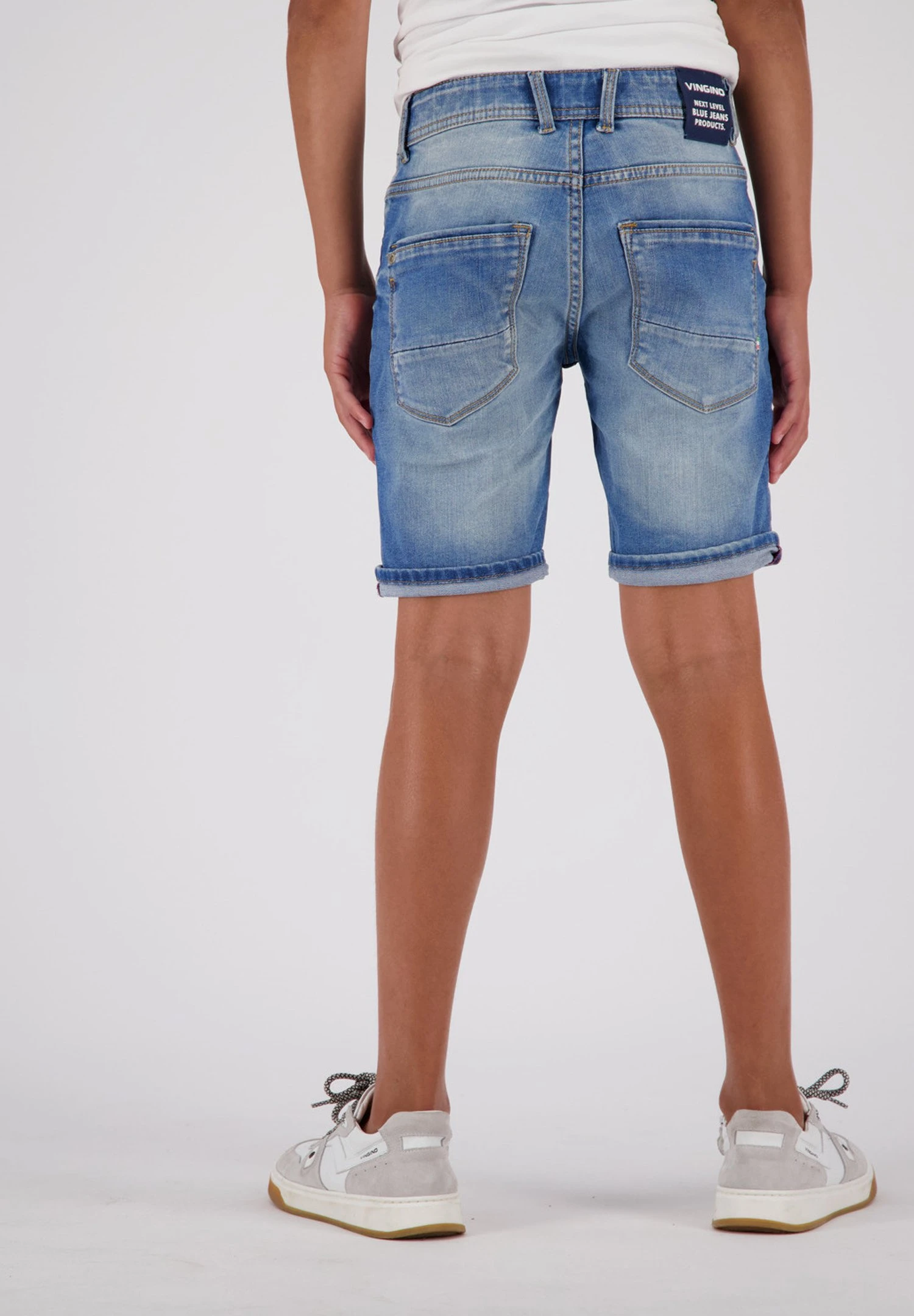 Vingino Charlie - Jeansshort - Mid Blue Wash 2 Vingino Charlie - Jeansshort - Mid Blue Wash - Afbeelding 2