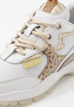 Vingino Mandy - Sneakers Laag - White 8 Vingino Mandy - Sneakers Laag - White -Vingino 8e45263d76d54c8a93e3acf91ef3d254