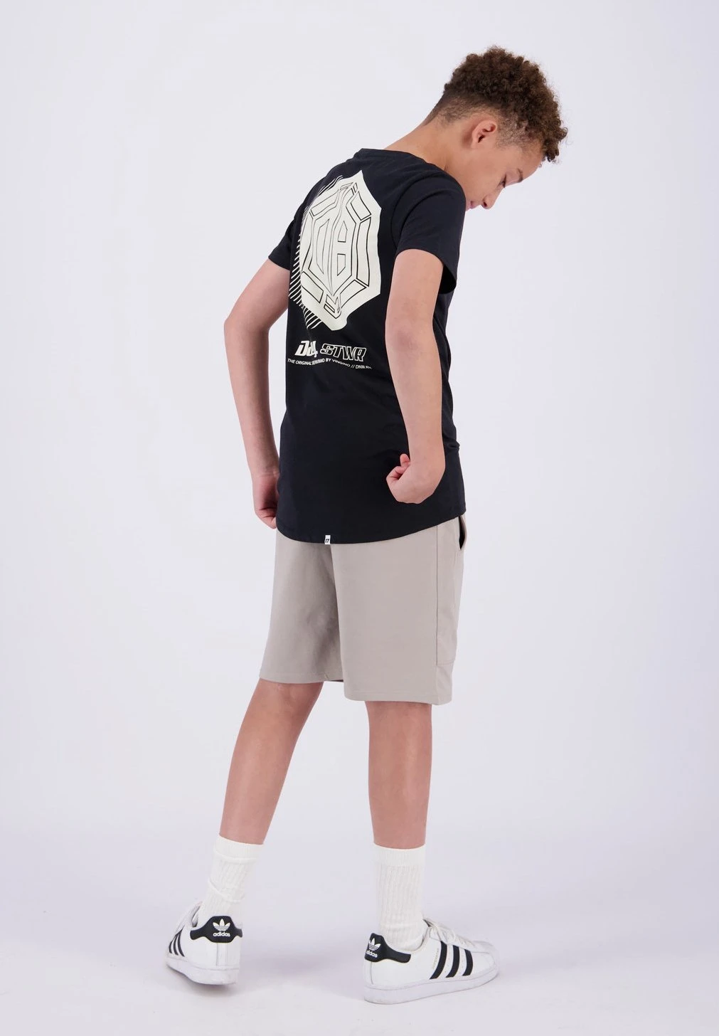 Vingino Haruki- T-Shirt Print - Deep Black 3 Vingino Haruki- T-Shirt Print - Deep Black - Afbeelding 3