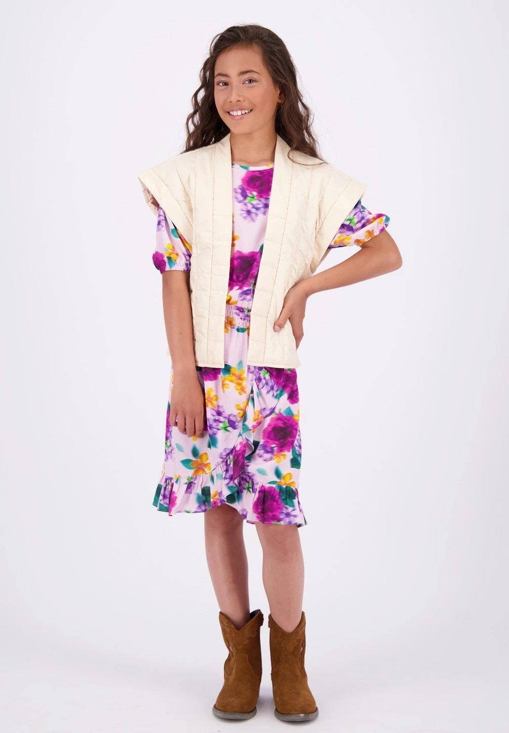 Vingino Bodywarmer Tammely - Bodywarmer - Champagne 1 Vingino Bodywarmer Tammely - Bodywarmer - Champagne