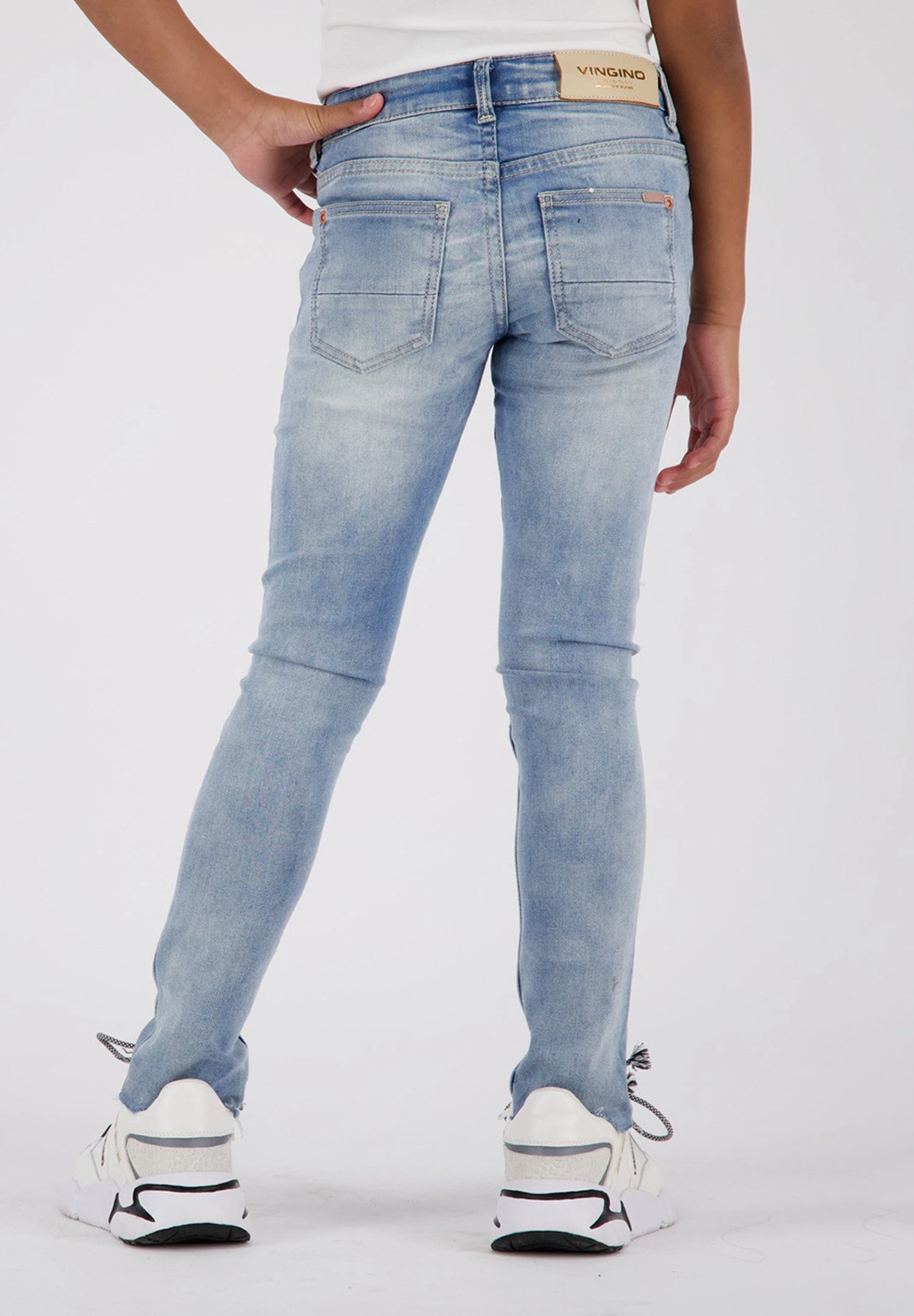Vingino Amia- Slim Fit Jeans - Mid Blue Wash 2 Vingino Amia- Slim Fit Jeans - Mid Blue Wash - Afbeelding 2